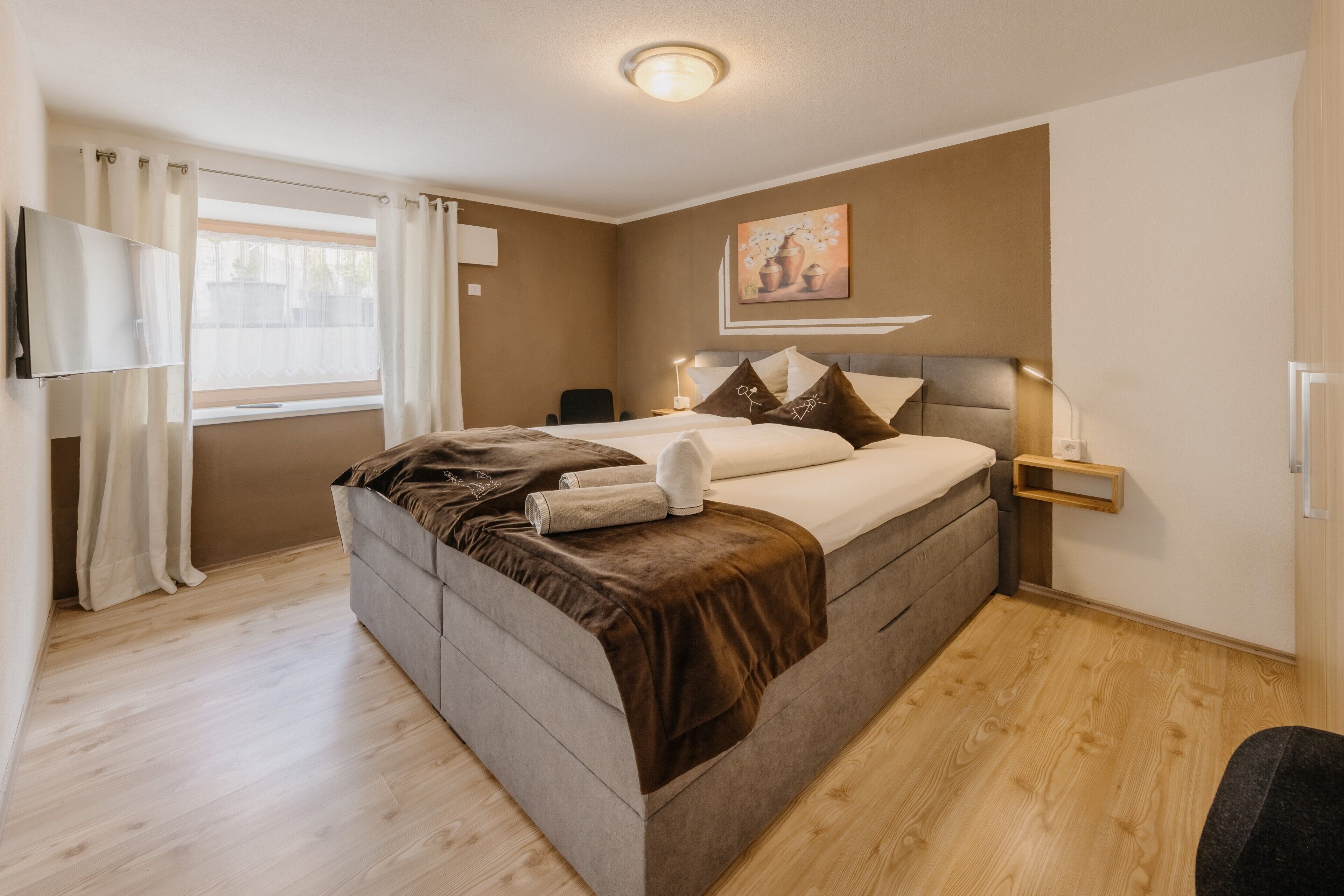 2 bedrooms, free WiFi, bed sheets, wheelchair access