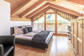 3 chambres, Wi-Fi gratuit, draps fournis