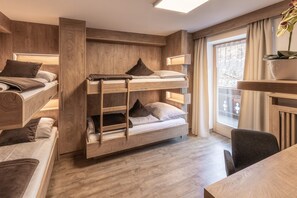 7 habitaciones, wifi gratis y ropa de cama 