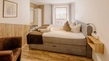 7 Schlafzimmer, kostenloses WLAN, Bettwäsche