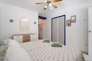 1 makuuhuone, silitysrauta/-lauta, ilmainen Wi-Fi, vuodevaatteet