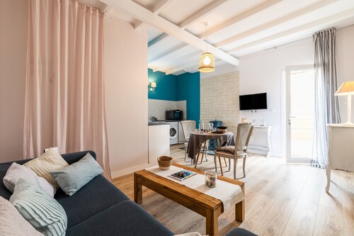 Vacation Home "Gîte bien être sauna et spa 4" with Private Sauna & Wi-Fi