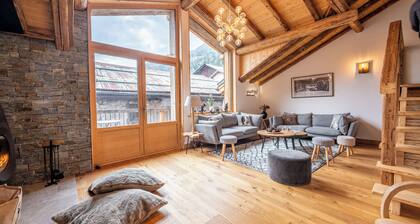 "Chalet Alouette" mit Privater Terrasse, 2 Balkonen und WLAN