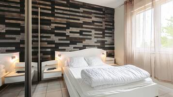 4 chambres, fer et planche Ă repasser, Wi-Fi gratuit