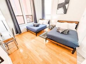 2 bedrooms, desk, iron/ironing board, travel crib - UNIT #204 2-bedroom/1-bath 700 sq. ft suite with Parking & 5 Beds including a full kitchen - Washer/Dryer (San Diego)