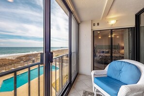 Interior - Enjoy horizon views and community pool at 2BR/2BA oceanfront condo (Wrightsville Beach)