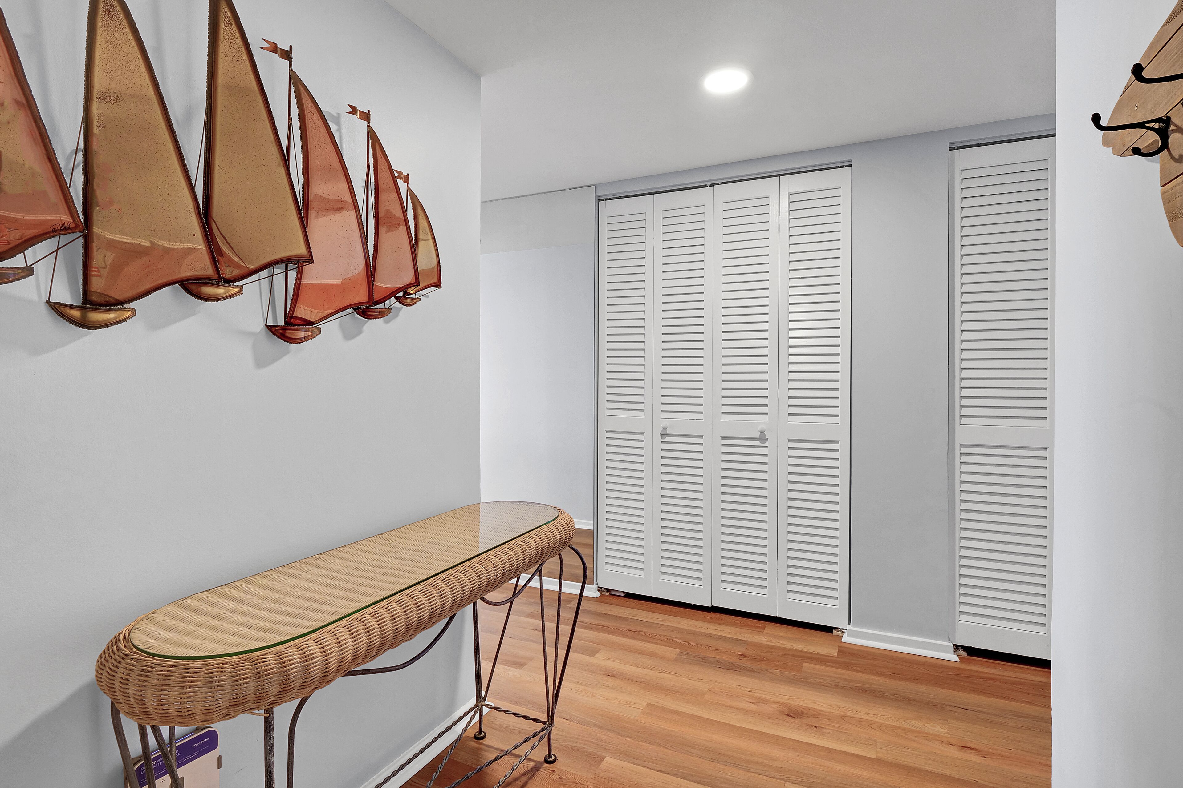 Unwind at beautiful 3BR/2BA oceanfront condo and community pool