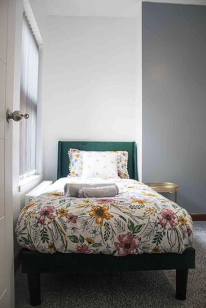 4 chambres, bureau, fer et planche à repasser, Wi-Fi gratuit