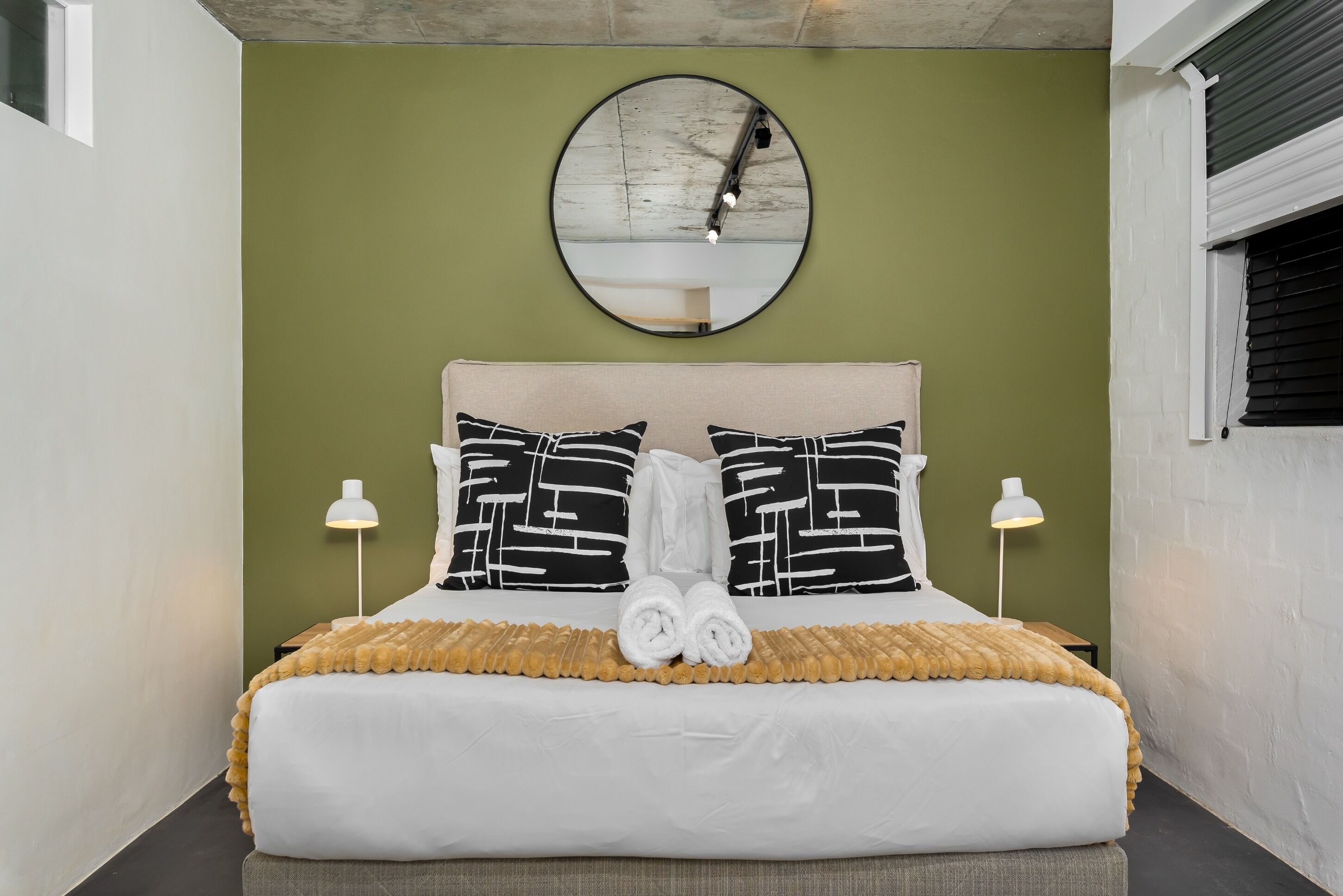 3 bedrooms, iron/ironing board, Internet, bed sheets