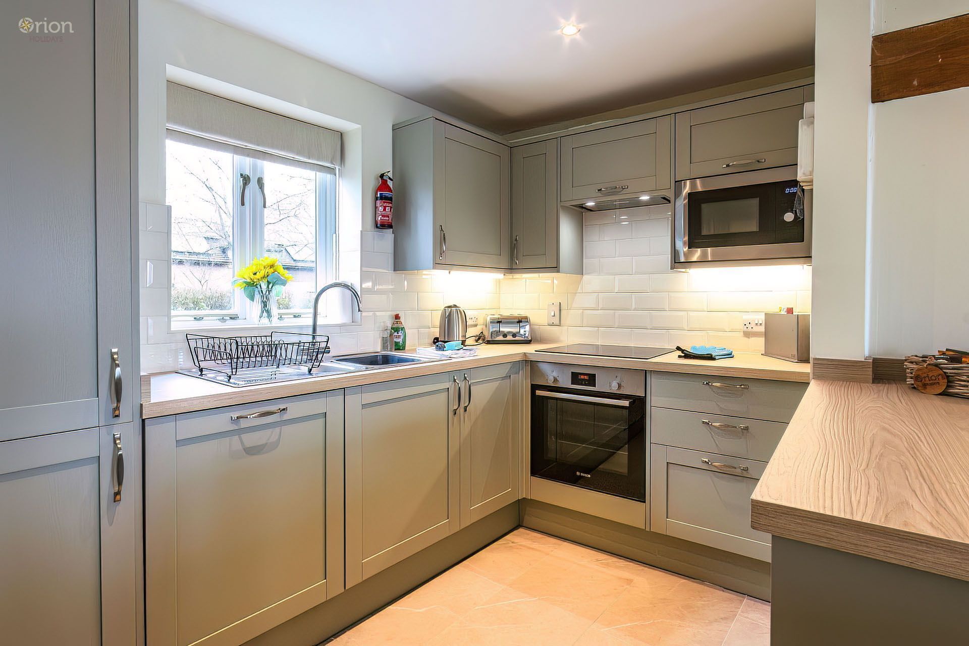 Fridge, microwave, oven, dishwasher