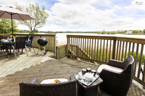 Mill Village 66, Damsel Cottage (P)