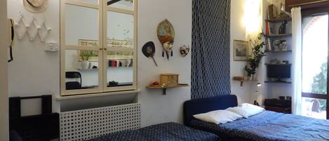 1 soverom, strykejern/-brett, wi-fi (inkludert) og sengetøy