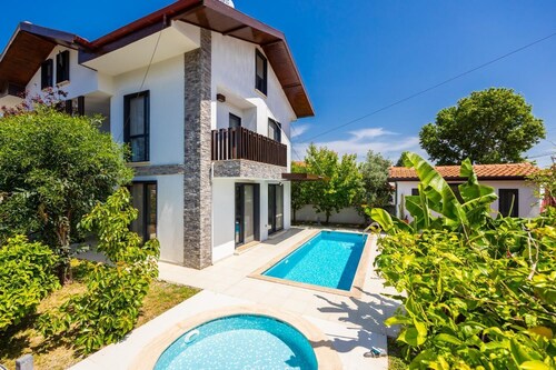 Villa Welt - Four Bedroom Villa, Sleeps 8