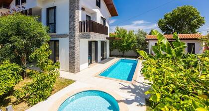Villa Welt - Four Bedroom Villa, Sleeps 8