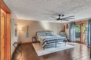 4 Schlafzimmer, Bügeleisen/Bügelbrett, WLAN, Bettwäsche