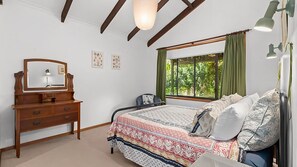 3 chambres, accès au Wi-Fi (inclus), literie fournie