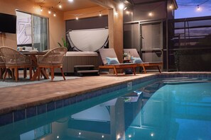 Outdoor pool, a heated pool