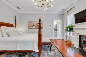 4 soverom, strykejern/-brett, reiseseng for barn og wi-fi