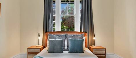 2 chambres, fer et planche à repasser, lit parapluie, Wi-Fi