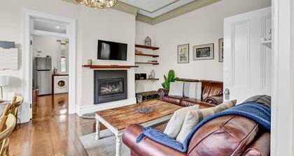 Edwina Suite II - Elegant Heritage Home