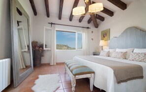 4 chambres, Wi-Fi gratuit, draps fournis