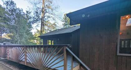 Luxury 6BR Escape Near Lake State Park