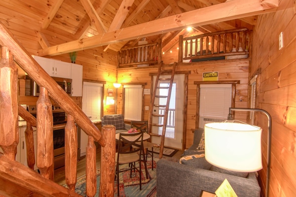 تلفزيون ذكي، كُتُب، مكتبة موسيقى