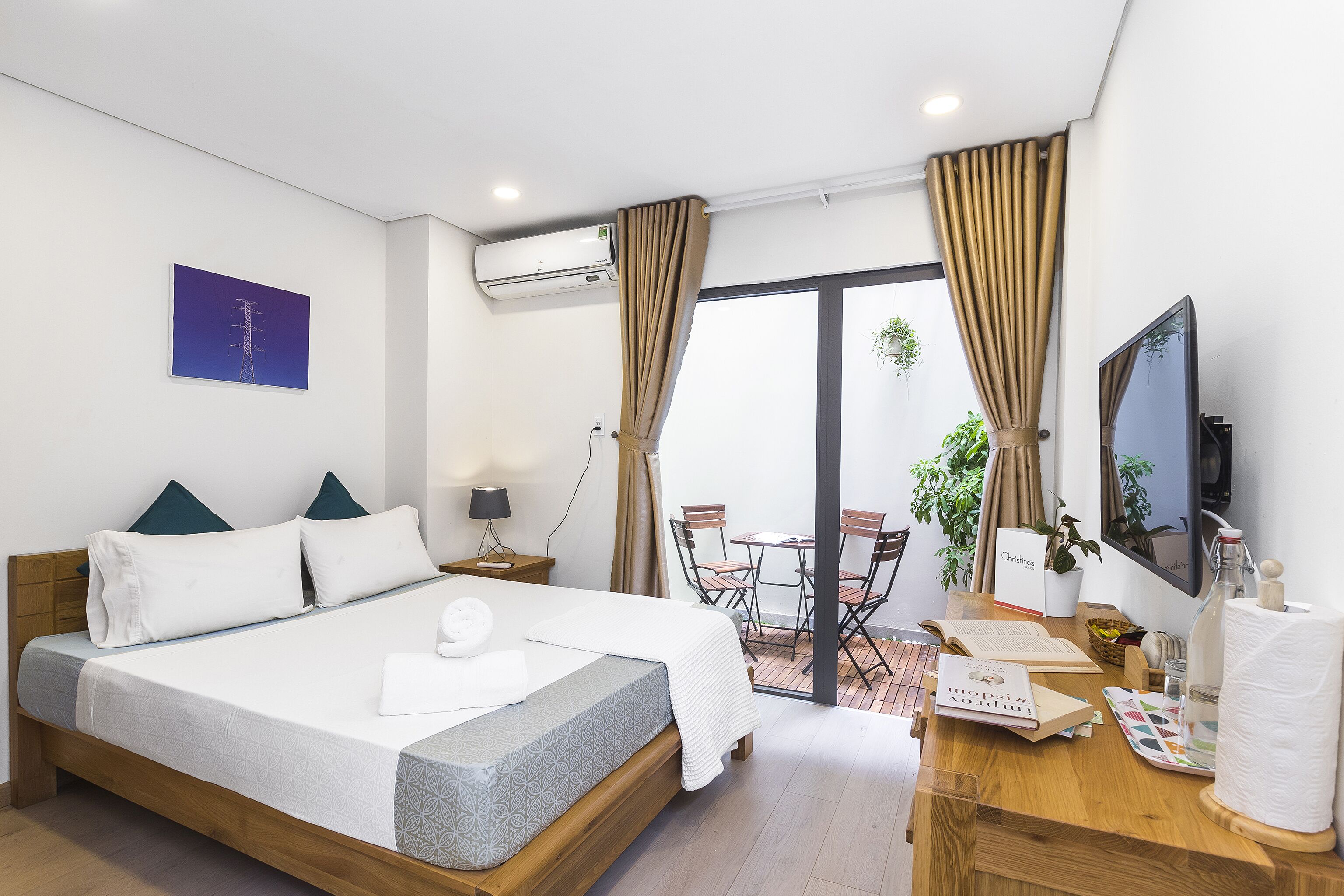 5 soverom, strykejern/-brett, wi-fi (inkludert) og rullestolvennlig