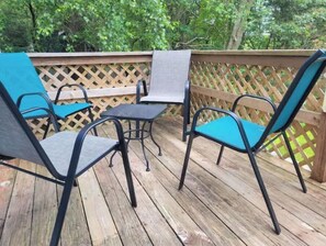 Property grounds - Cozy 3-Bedroom House in the heart Poconos (Long Pond)