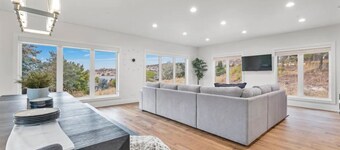 Mountainside Luxury Entertainer | Game Room & Deck