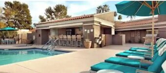 4 Night over Thanksgiving No Cleaning Fee