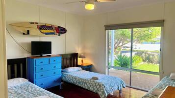 3 bedrooms, WiFi, bed sheets