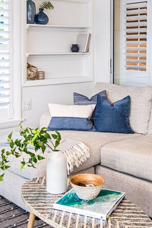 Téléviseur connecté, foyer, Netflix, Hulu