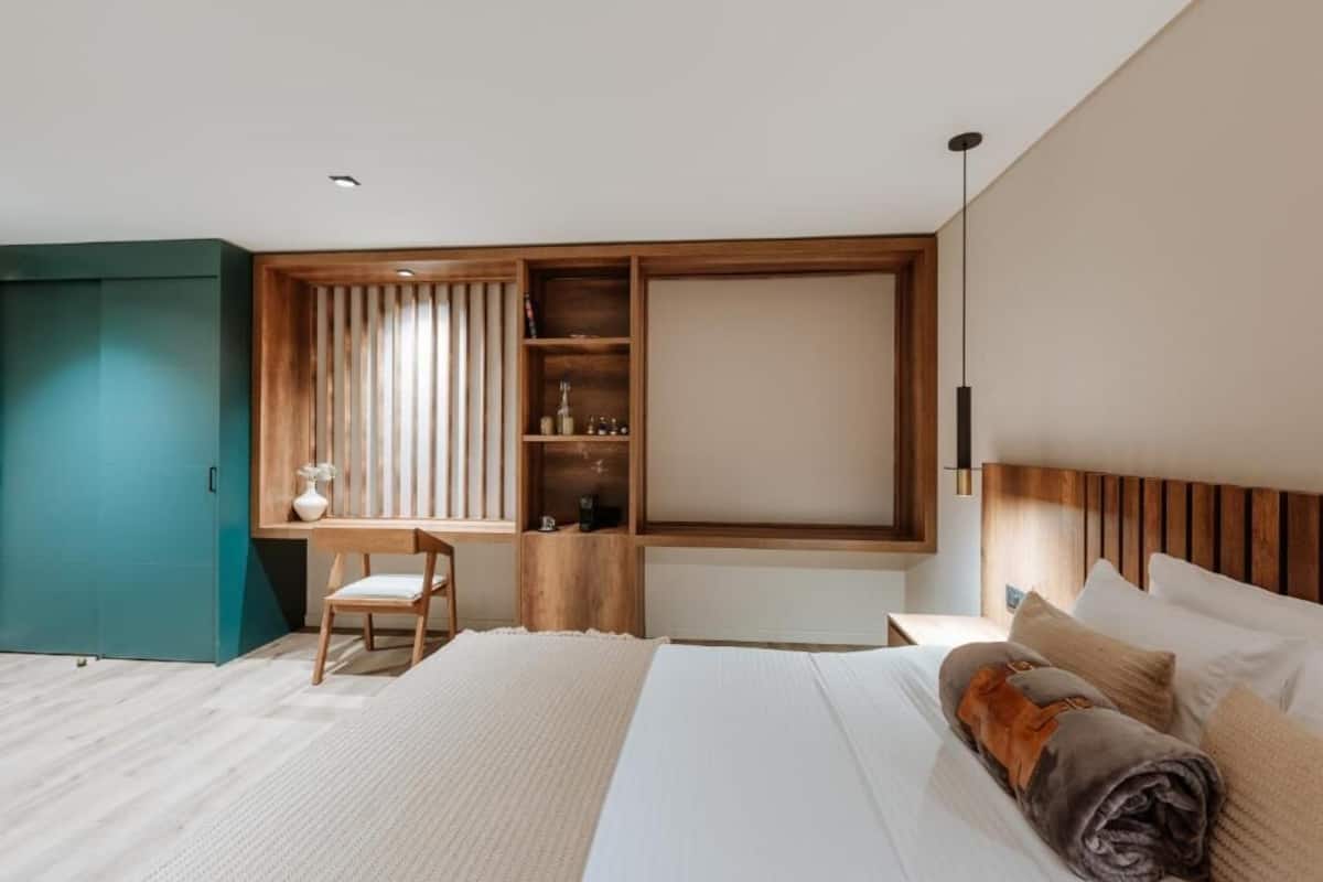 Standard Double Room | Tempur-Pedic beds, minibar, in-room safe, desk