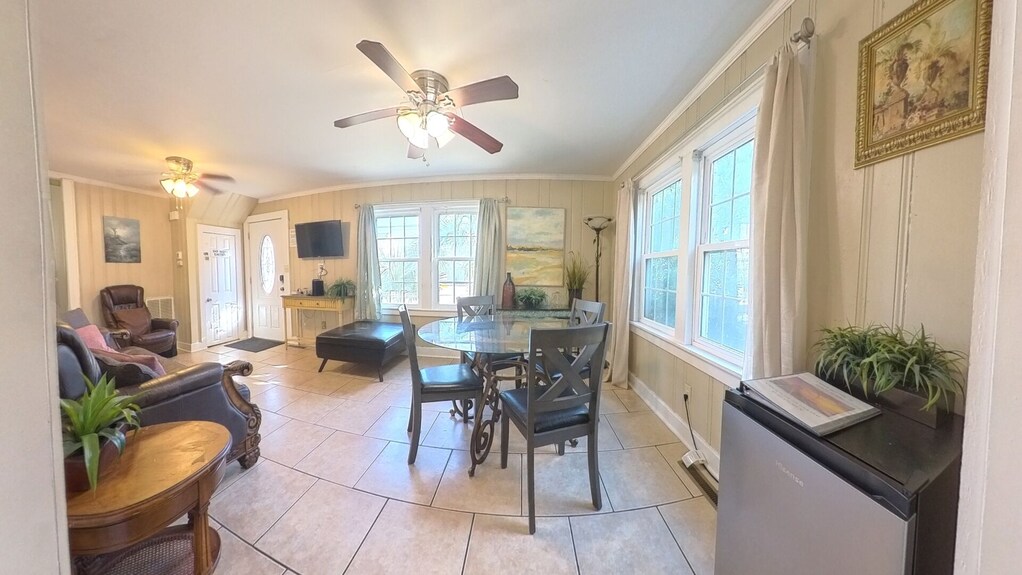 Dazzling Centrally Located Oceanview 2 King/huge Private Yard/2 Deck/firepit/bbq - Myrtle Beach, SC