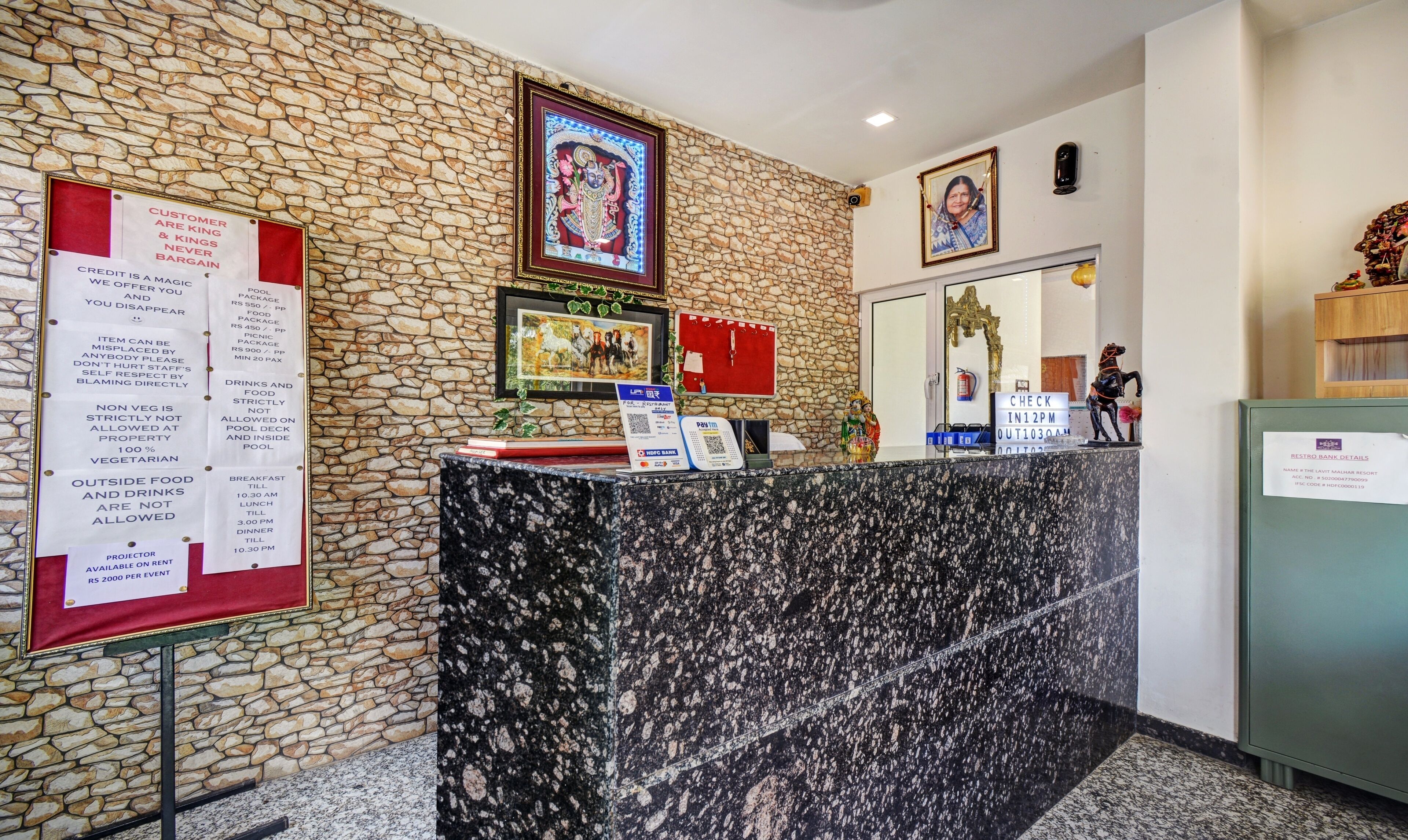 Foto - Treebo Trend The Lavit Malhar With Mountain View