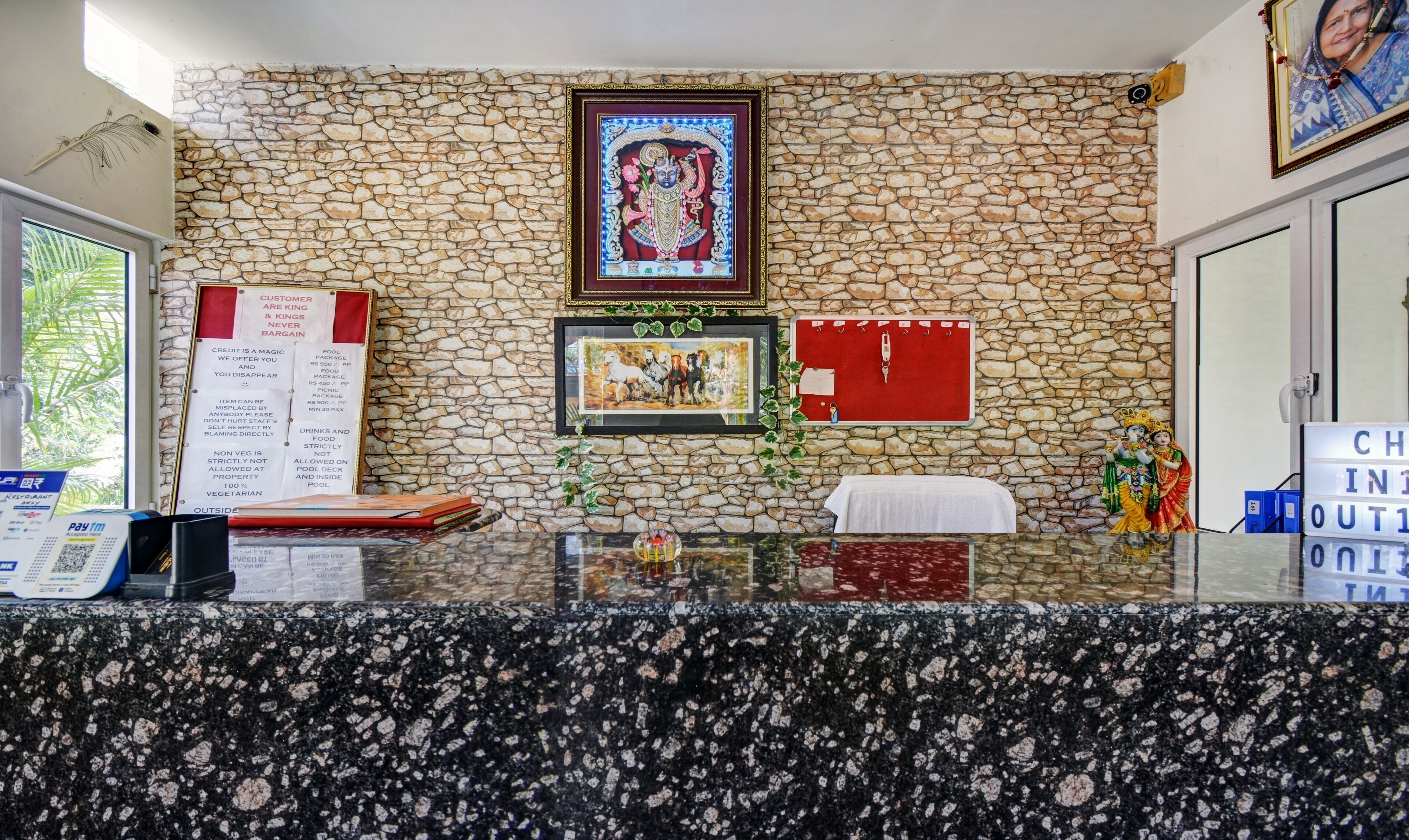 Foto - Treebo Trend The Lavit Malhar With Mountain View