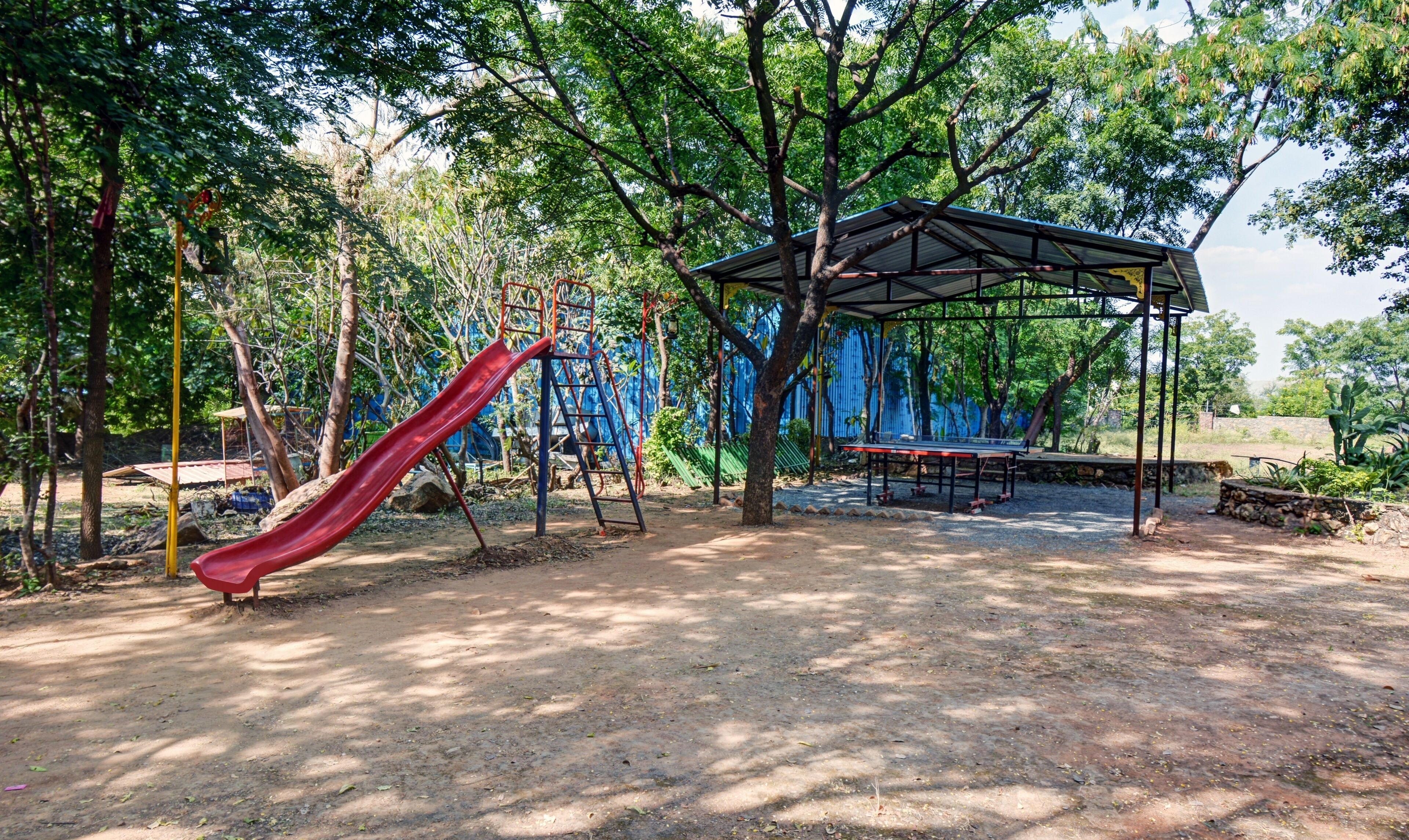 Foto - Treebo Trend The Lavit Malhar With Mountain View