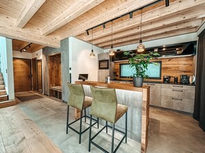 Interior - Holiday Chalet "ZSAM" with hottub and sauna in Garmisch-Partenkirchen (Garmisch-Partenkirchen)