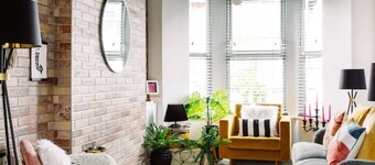 Stylish Designer 4-Bed Home in the Heart of Belfast