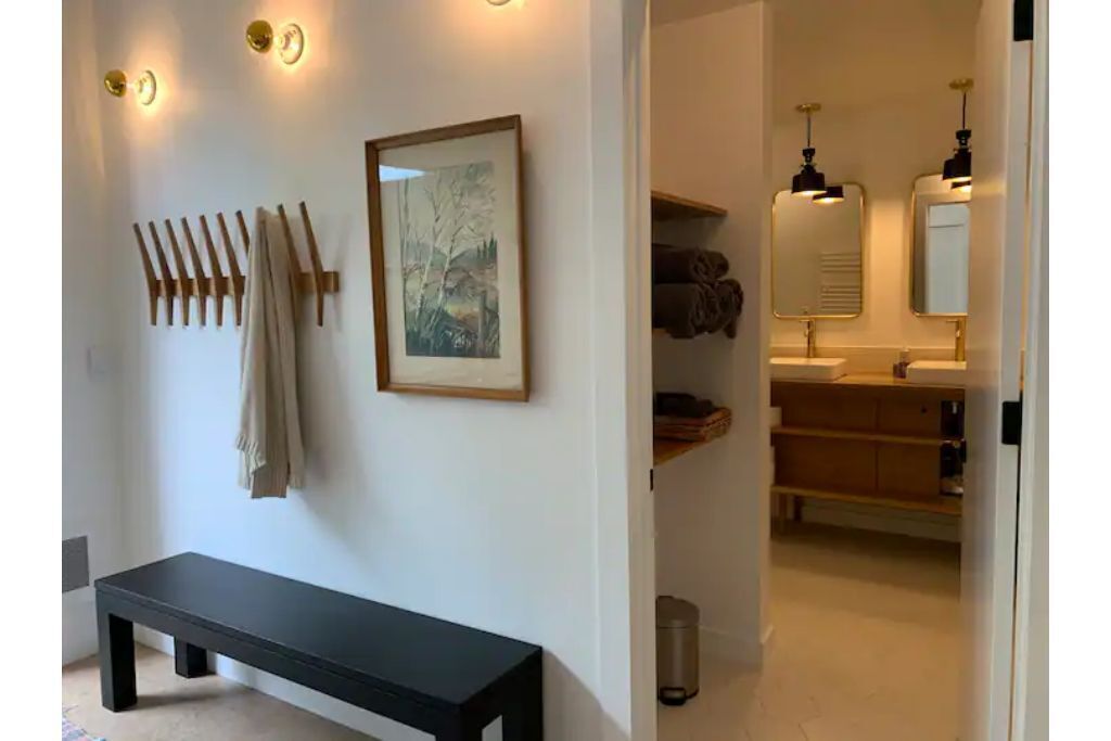 Mt. Tabor/ SE Portland Modern Warm Oasis