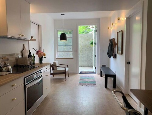 Mt. Tabor/ SE Portland Modern Warm Oasis