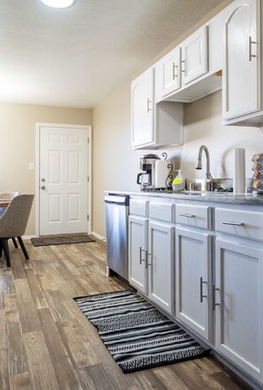 Fridge, microwave, oven, stovetop - Newly renovated 3Bed 2Ba Family Home with Mountain View (Albuquerque)