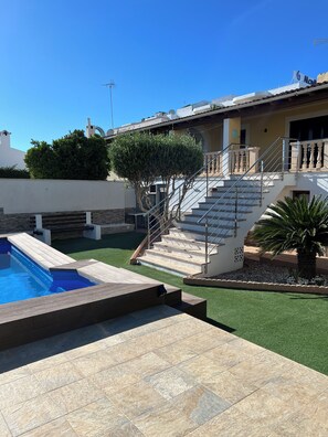 Outdoor pool - Villa Raphael 8 people with pool  (Alcúdia)