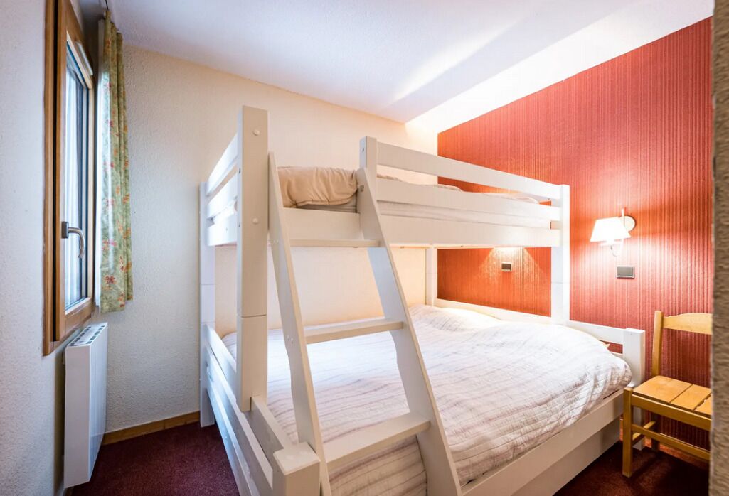 1 slaapkamer, reisbedje