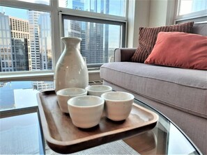 Living area - Luxury Condo by River w/City Views (Calgary)