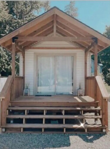 Rhody House- A Tiny Home Experience in Downtown Forks!