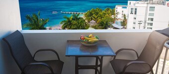 Beach View Vacation Condo Best Location