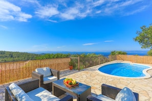 House | 2 bedrooms, WiFi