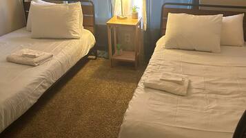 3 quartos, ferros/tábuas de passar roupa, berço de viagem, Wi-Fi